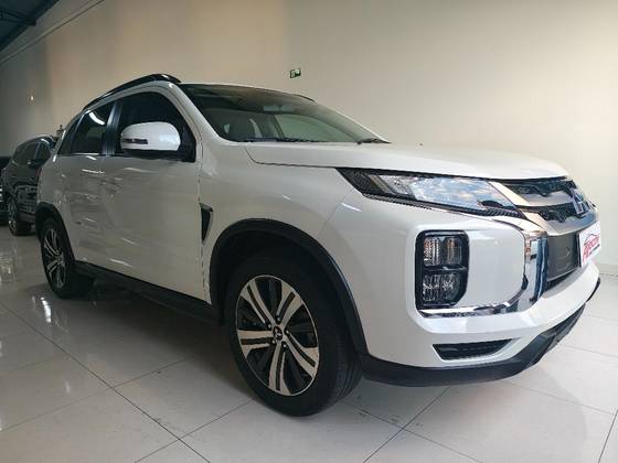 MITSUBISHI OUTLANDER 2.0 MIVEC GASOLINA HPE AUTOMÁTICO MITSUBISHI OUTLANDER 2.0 MIVEC GASOLINA HPE AUTOMÁTICO